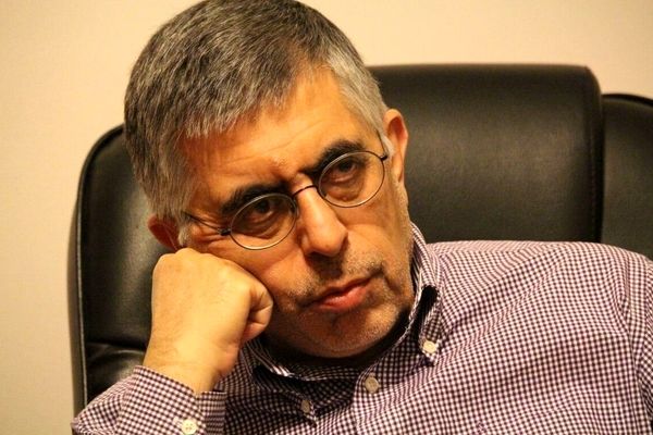 کرباسچی: پزشکیان  کاری کند از شر این تحریم‌ها خلاص شویم